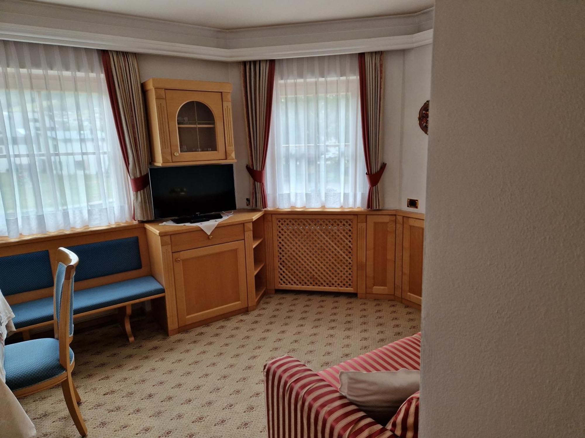 Residence Ciastel Ortisei Eksteriør billede